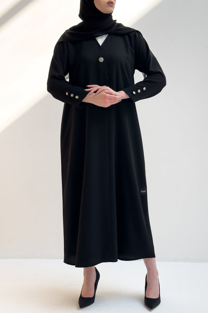 Curvy Overlap Buttoned Black Abaya